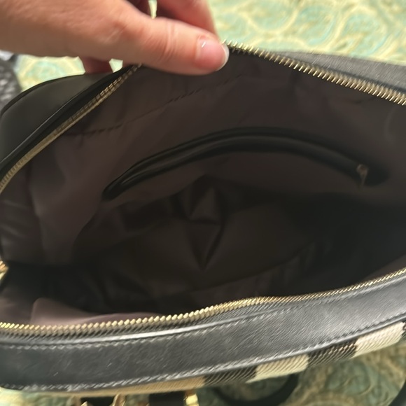 Kingpin Handbag - Picture 2 of 3